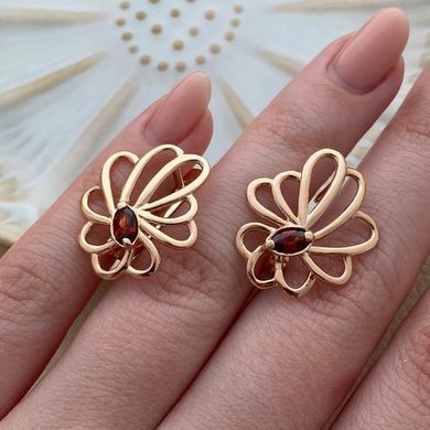 Серьги из золота с красным овальным гранатом