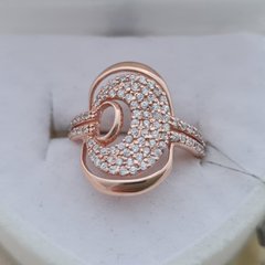 Кольцо серебряное перстень с позолотой и россыпью маленьких белых фианитов 15 размер