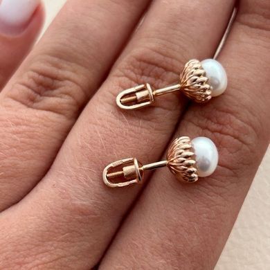 Серьги вкрутки золотые с круглым белым жемчугом
