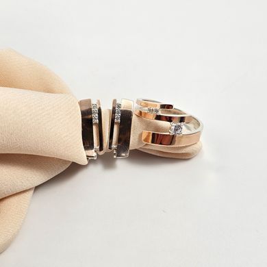 Комплект кольцо и серьги из серебра с золотыми вставками и цирконами