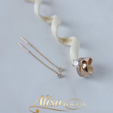 Комплект срібний із позолотою подвійна каблучка та сережки протяжки з білими фіанітами