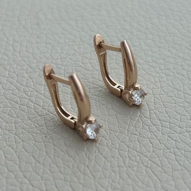 Серьги золотые с белыми круглыми фианитами классические