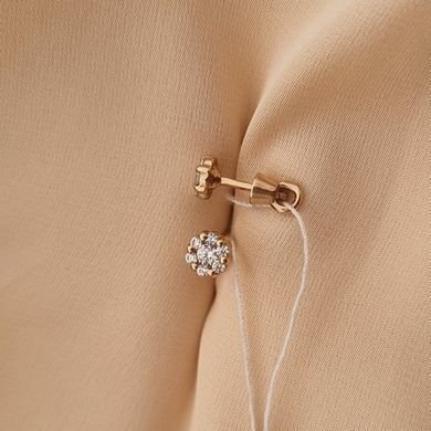 Серьги гвоздики золотые с маленькими круглыми белыми фианитами
