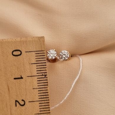 Серьги вкрутки золотые с круглыми белыми фианитами