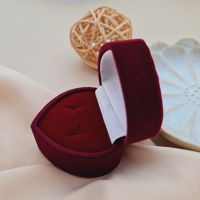 Коробочка сердце бархатная для украшений фиолетовая с крыльями