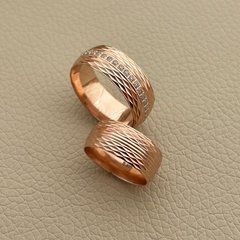 Обручальные кольца серебряные с позолотой орнаментом и фианитами пара