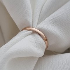 Обручальное кольцо золотое классическое тонкое гладкое Европейка 2.5 мм