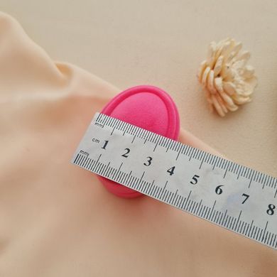 Футляр овальный бархатный для кольца и сережек пусетов розовый