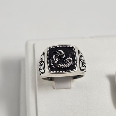 Печатка серебряная мужская Знак зодиака Козерог массивная с черной эмалью