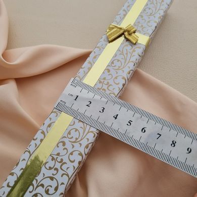 Коробочка для браслетов и цепочек прямоугольная золотистого цвета