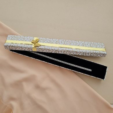 Коробочка для браслетов и цепочек прямоугольная золотистого цвета