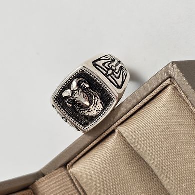 Печатка серебряная мужская Знак зодиака Овен массивная с черной эмалью